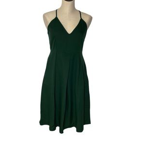 New Elia Cher green spaghetti strap  V Neck Dress with Pockets 8-10